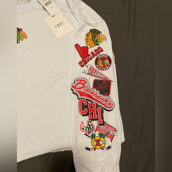NHL NWT Chicago Blackhawks WEAR Erin Andrews White Crop Long Sleeve T-Shirt XL - Picture 5 of 5